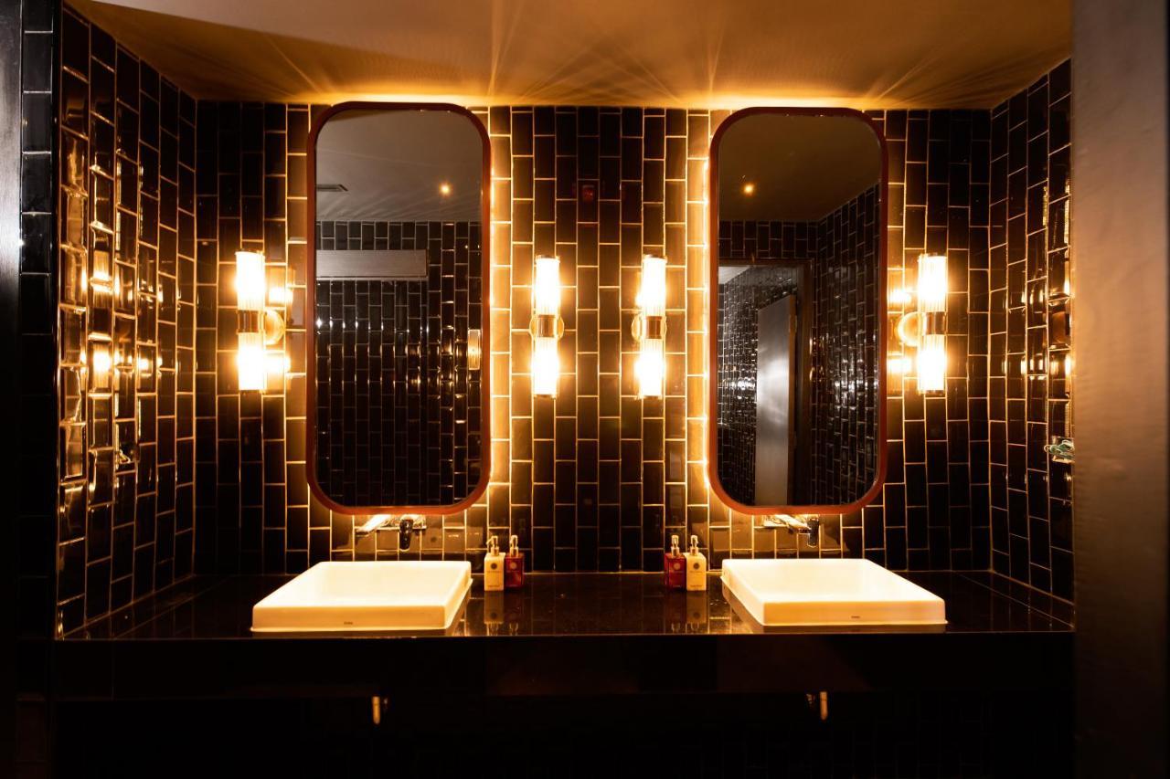 The Gravitique Hotel Khaosan Bangkok Ngoại thất bức ảnh